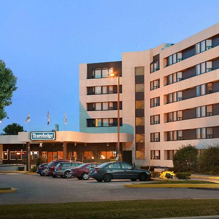 Travelodge By Wyndham Toronto East Bagian luar foto