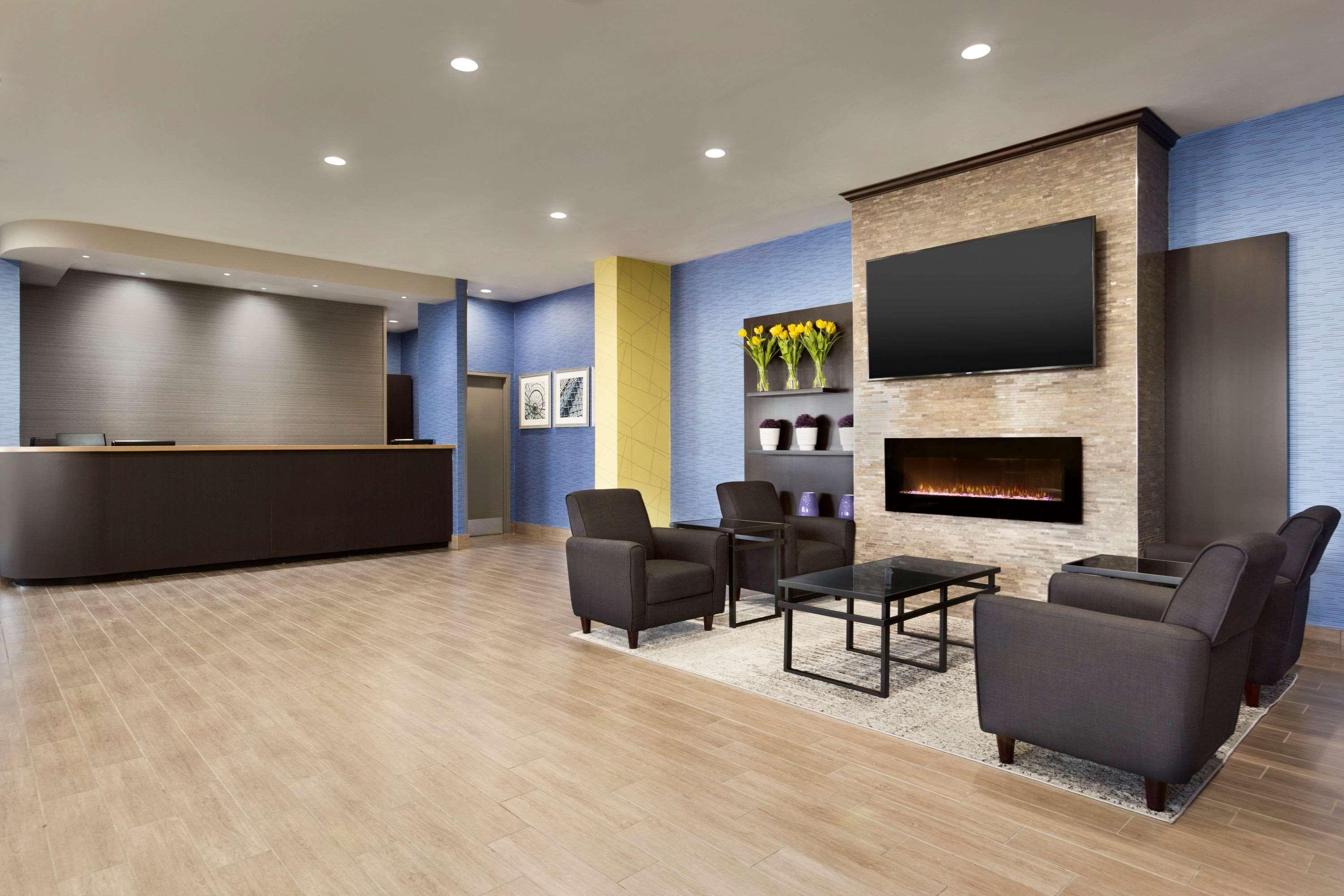 Travelodge By Wyndham Toronto East Bagian luar foto