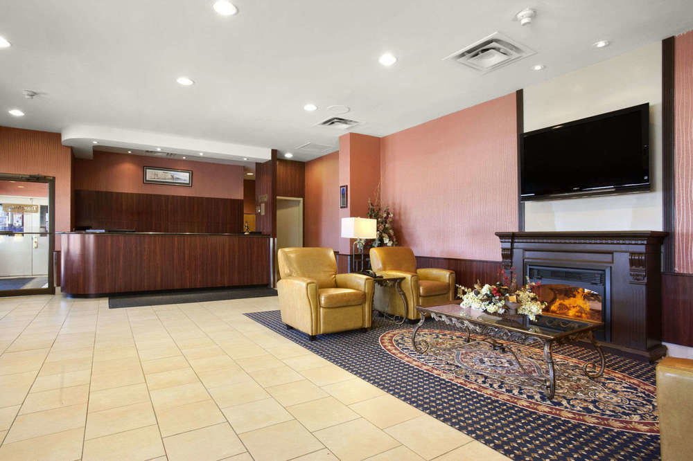 Travelodge By Wyndham Toronto East Bagian luar foto