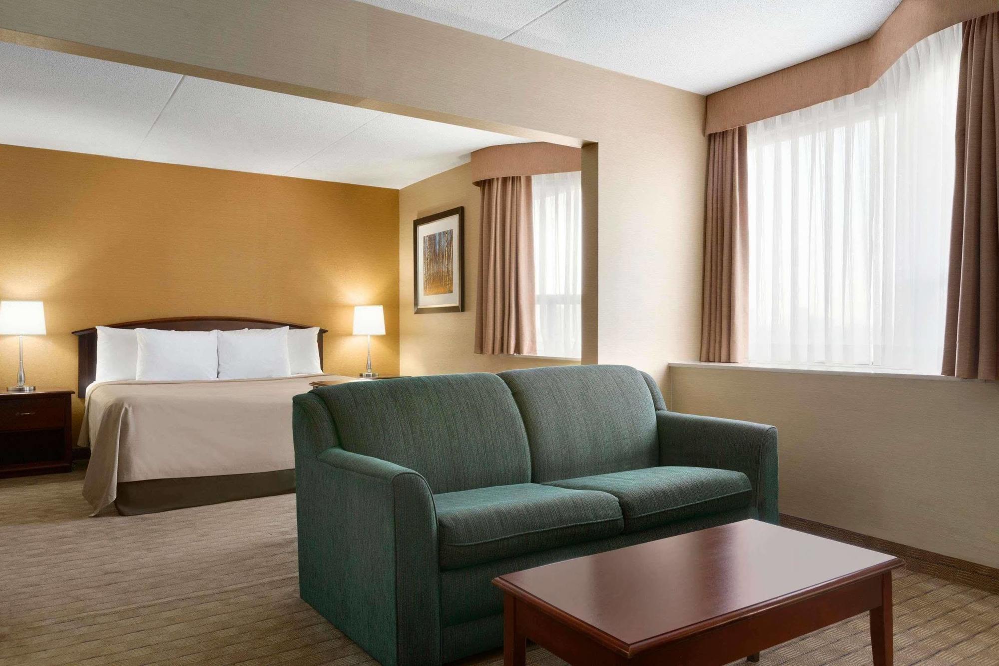 Travelodge By Wyndham Toronto East Bagian luar foto